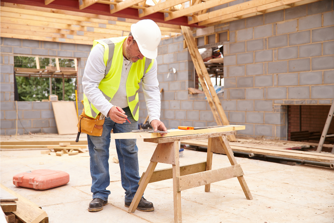 Os marceneiros em Sapucaia do Sul desempenham um papel crucial tanto no setor de construção quanto no de design de interiores, oferecendo habilidades especializadas na criação e restauração de móveis, além de elementos estruturais em madeira. Esses profissionais combinam técnicas tradicionais com tecnologias modernas para produzir peças que são não apenas funcionais, mas também esteticamente agradáveis.