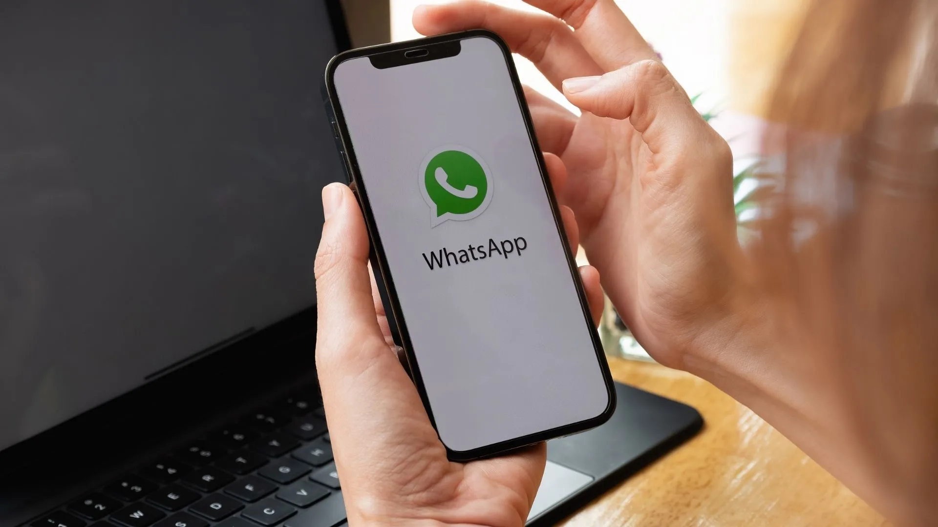 Abrindo-O-Whatsapp