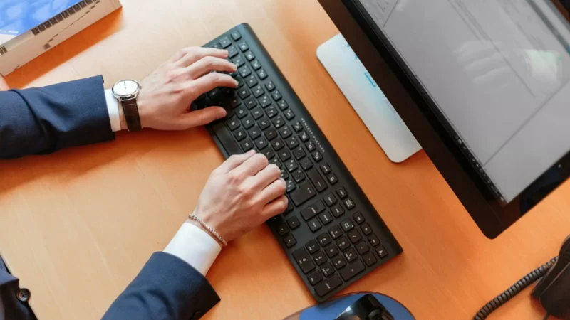 Small Pdf, Excelente Ferramenta Para Editar Pdf | Small Pdf É Um Editor De Pdf Gratuito E Disponível Online. Cumpre O Que Promete E Tem Facilidades De Uso, Principalmente Para Prestadores De Serviços E Freelances Que Precisam Editar Pdf De Maneira Ágil.