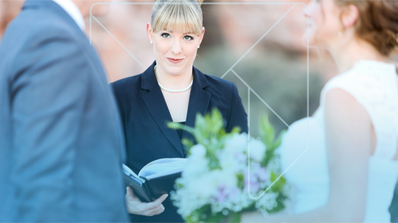 O Que É Um Cerimonialista De Casamento? | Portanto, Antes De Fazer Qualquer Confirmação Final, Por Que Não Dar Uma Olhada No Que É Um Cerimonialista De Casamento E O Que Ele Pode Ajudá-Lo A Fazer Com Seu Casamento?