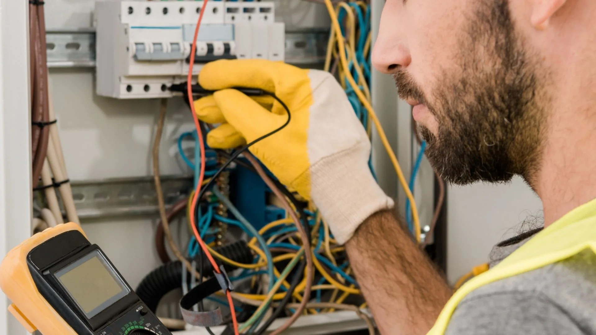 Eletricista Contratar