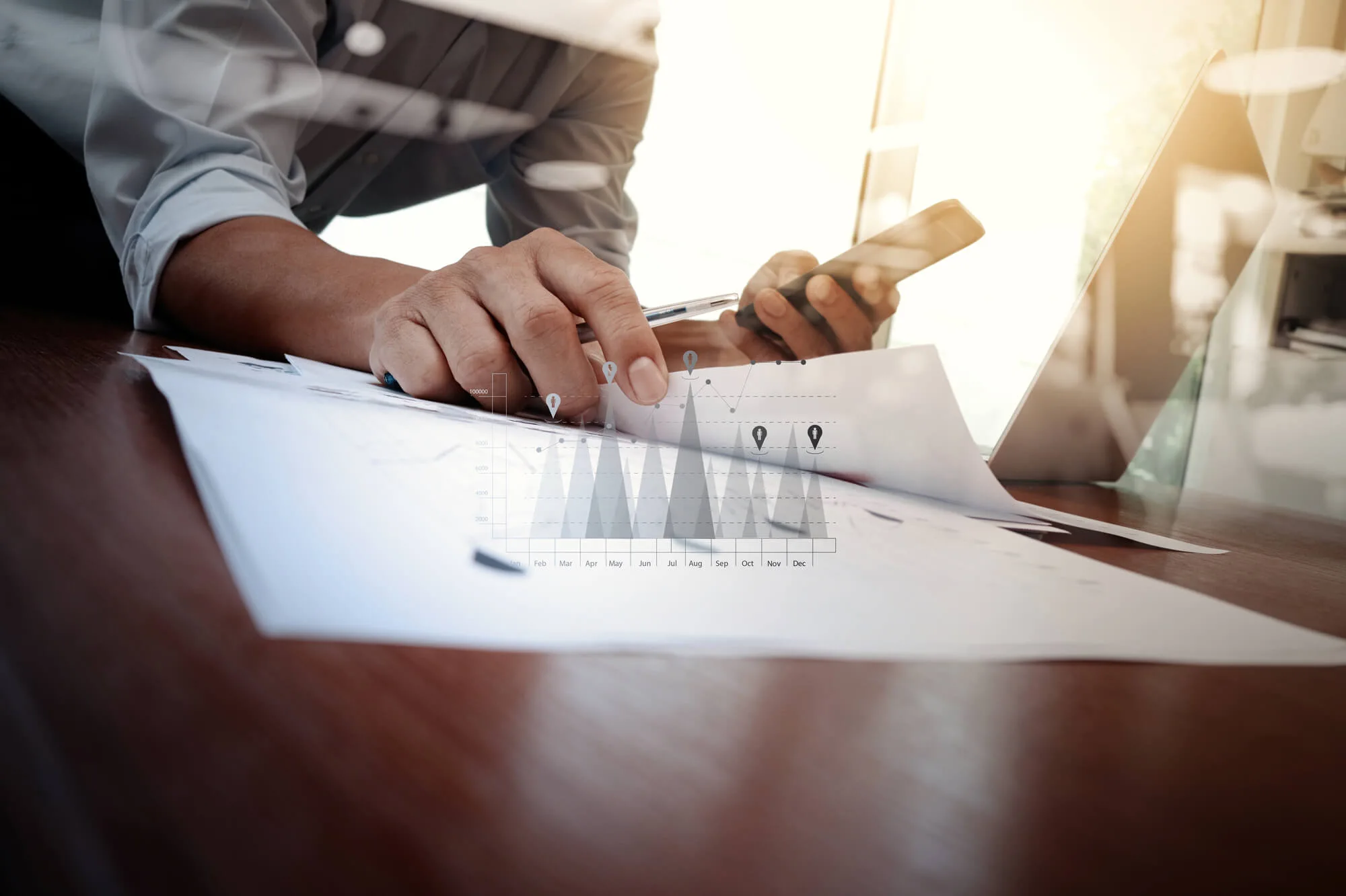 Existe Um Momento Ideal Para Expandir Os Negócios? | Quando Você É Um Pequeno Empresário Ou Pequena Empresa, A Resposta Para A Pergunta “Crescer Ou Não Crescer” É Simples: Você Precisa Crescer Para Alcançar Escala E Parar A Queima De Caixa. No Entanto, Quando Você “Escolhe” Crescer, Ou Quão Rápido Você Faz Isso, É Uma Questão Muito Mais Complicada.