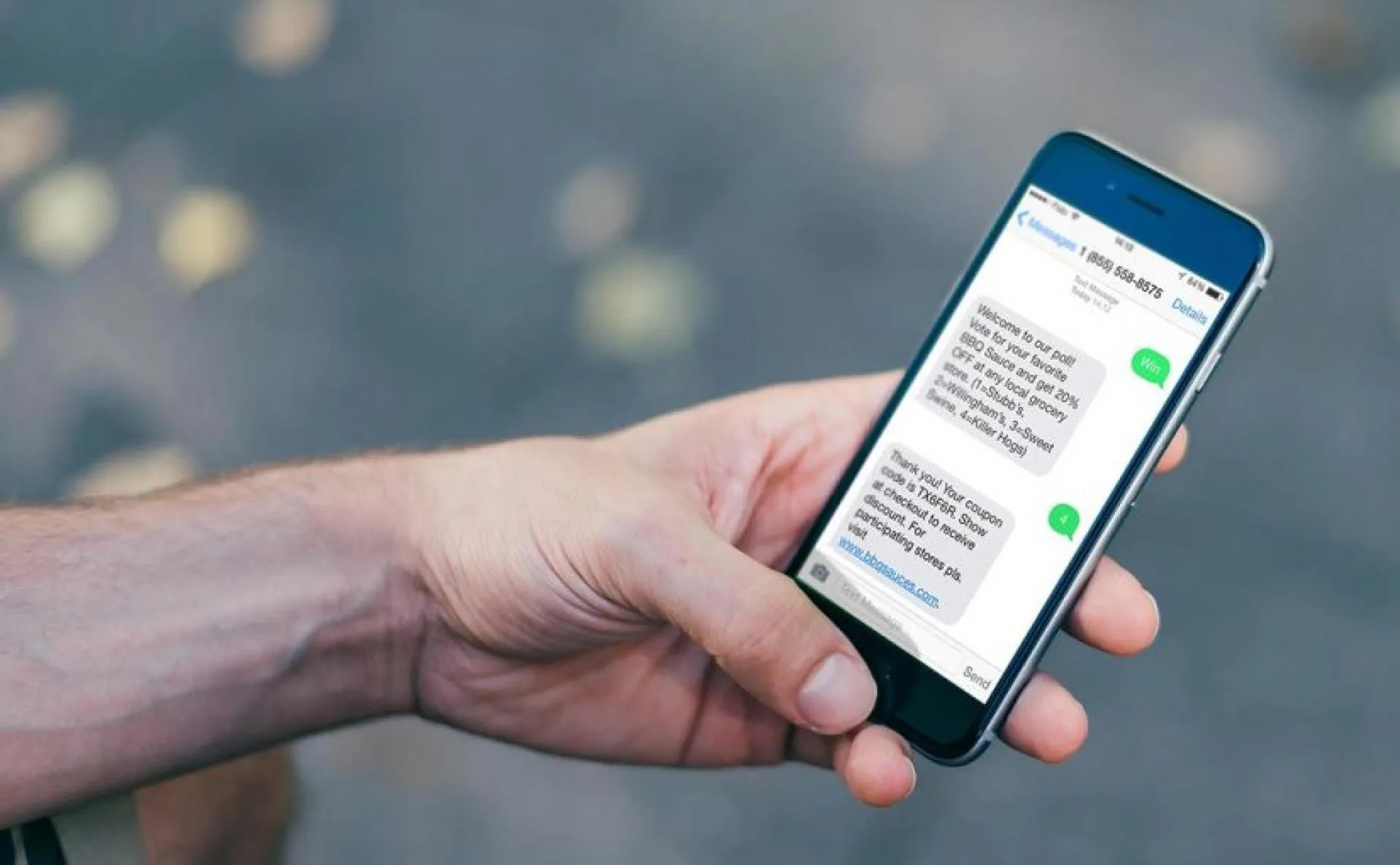 Ampliando O Desempenho Com Sms Marketing | Além De Melhorar Os Tempos De Resposta Do Cliente, As Comunicações Sms Eficazes Facilitam Um Maior Envolvimento E Conversão Do Cliente Com Uma Taxa Média De Resposta De 30%. O Sms Marketing Tem Um Roi Mais Alto Do Que Qualquer Outra Plataforma, Com 50% Dos Respondentes Normalmente Fazendo Uma Compra. Essa Taxa De Resgate De Cupons Promocionais É 10 Vezes Maior Do Que Qualquer Outro Canal.