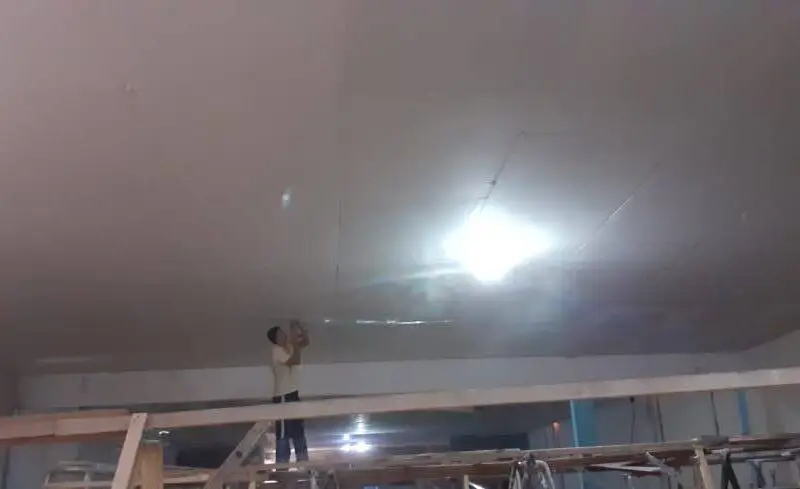 Serviços de gesso para sua casa, loja ou empresa