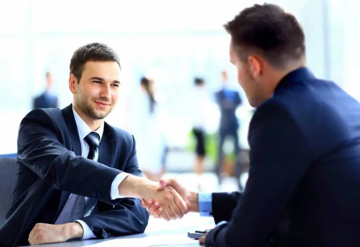 Dicas Para Se Tornar Um Excelente Empreendedor | Sabemos Que Abrir Um Negócio, Muitas Vezes, É Um Grande Desafio. A Cada 100 Empresas Abertas No Brasil, Pouco Mais De 75 Sobrevivem Ao Primeiro Ano, De Acordo Com O Sebrae. Mas, O Que Constitui A Parte Mais Difícil Da Jornada, Não É Abrir O Próprio Negócio, E Sim Permanecer Com Ele. O Sucesso Do Seu Empreendimento Depende De Muitos Fatores Como Planejamento E Uma Mente Aberta Para Lidar Com Problemas Do Dia A Dia. Mas Alguns Passos Podem Te Ajudar Nesse Caminho Sempre Constante De Ter O Tão Sonhado Investimento Próprio. Confira Algumas Dicas Para Ser Um Excelente Empreendedor.