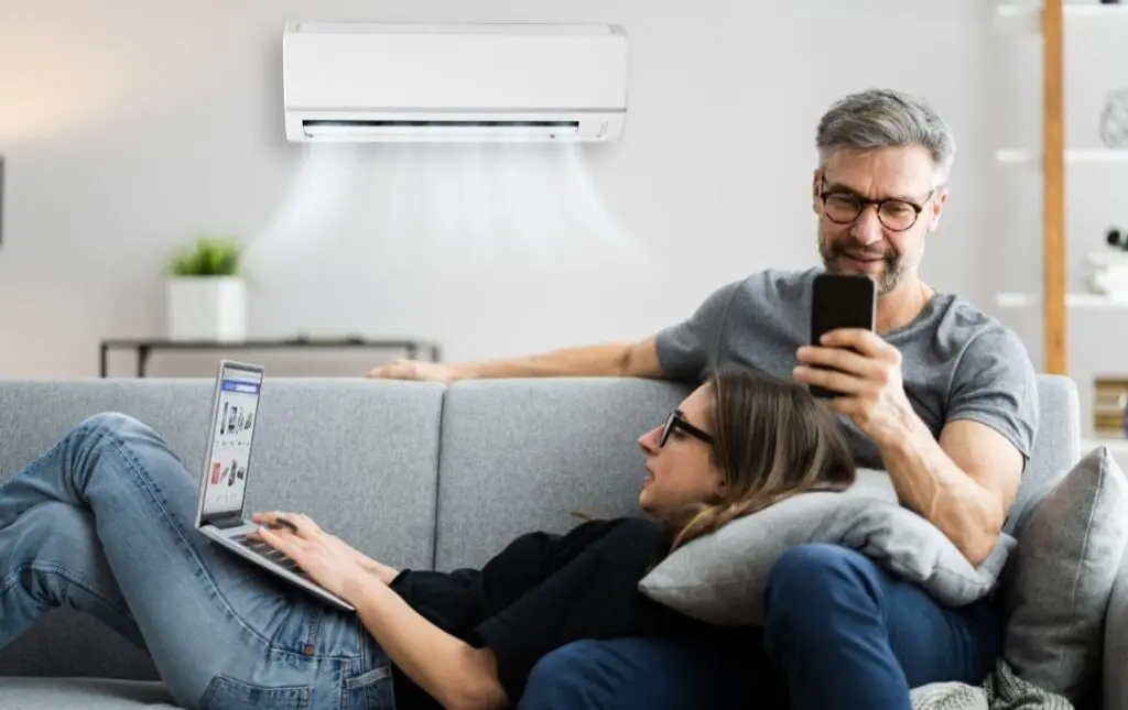Imagine chegar em casa após um dia exaustivo sob o calor escaldante e ser recebido por um ambiente perfeitamente climatizado. Essa sensação de alívio imediato é possível com a instalação adequada de um sistema de ar condicionado residencial. Mas quanto realmente custa transformar esse sonho em realidade? Com a temperatura média no brasil alcançando 25,02°c em 2024, o investimento em climatização deixou de ser luxo para se tornar necessidade essencial no lar brasileiro. Conserto De Ar Condicionado