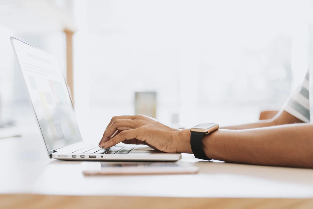 A Importância Da Forma Como Escrevemos | É Sensacional Saber Que Muito Do Que Conquistamos Está Na Forma Como Nos Comunicamos Com As Pessoas À Nossa Volta, A Importância Da Forma Como Escrevemos Também Diz Muito Sobre O Tipo E Estilo De Internauta Que Vamos Conquistar. Você Sabia Que Existe Uma Forma De Influenciar Mais De Dois Terços Dos Potenciais Clientes No Primeiro Contato Com Eles? Que Existe Uma Maneira Simples De Criar Uma Conexão Que Pode Levar A Um Relacionamento Comercial Duradouro? Bem, Existe.