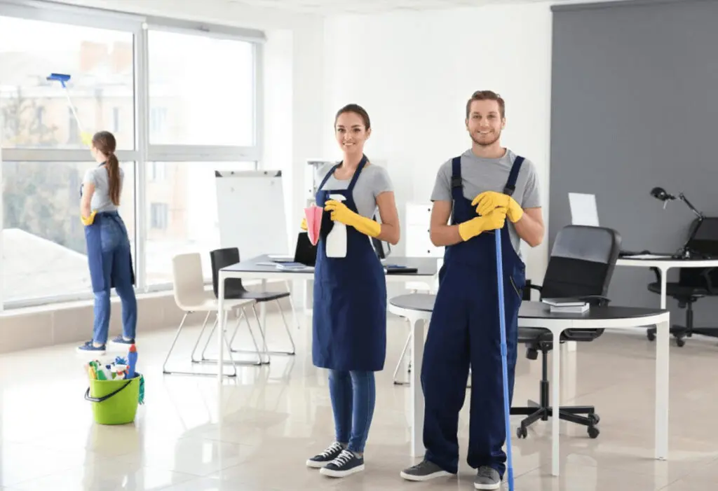 Limpeza Profissional: as 15 Perguntas Que Você Deveria Fazer Antes de Contratar | limpeza 016 serviços de limpeza