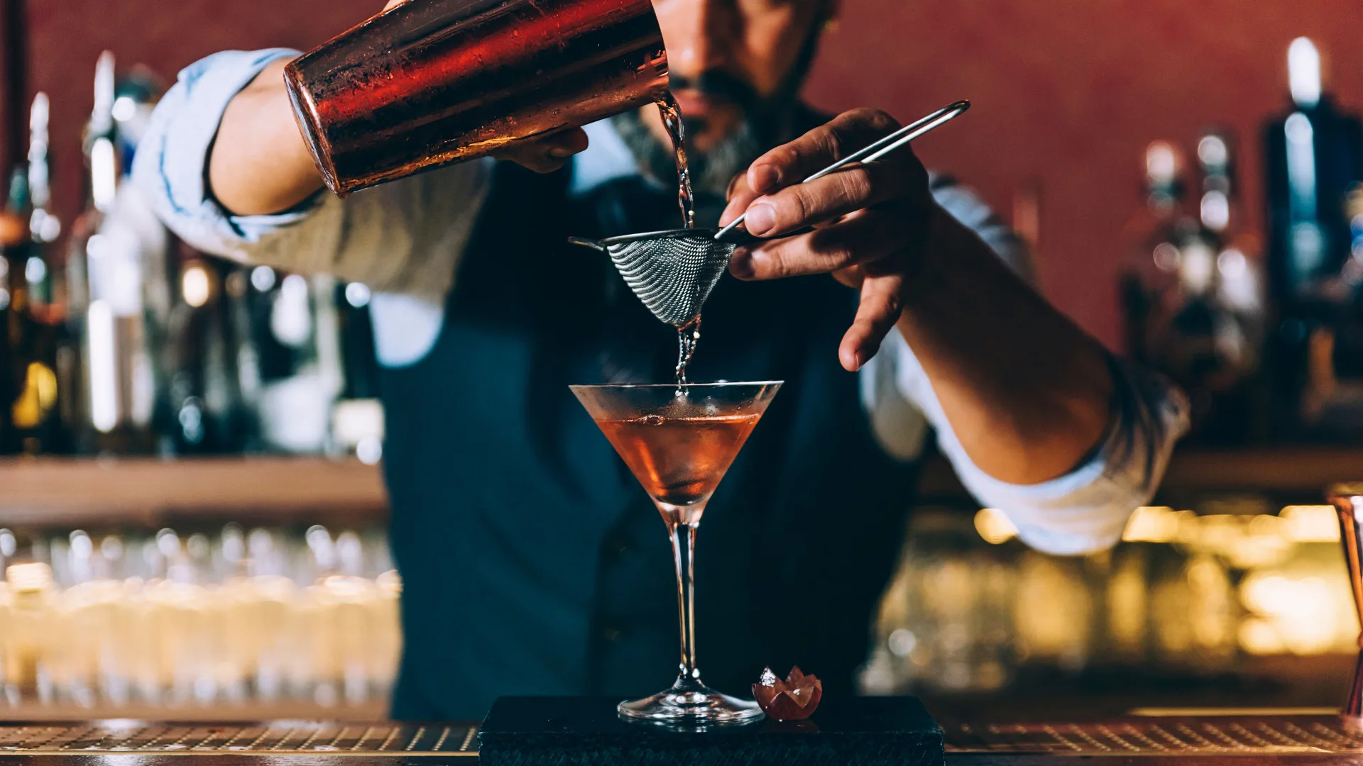 Preciso De Barman