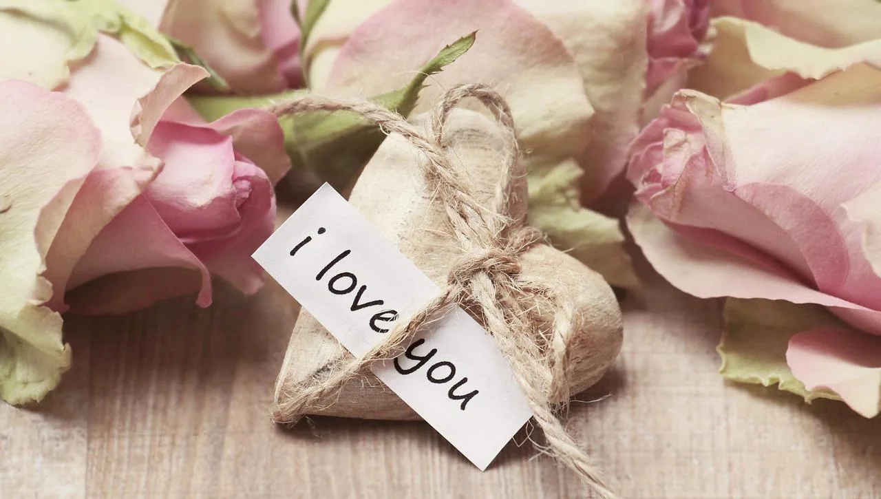 Roses, Heart, Mother'S Day-2840743.Jpg