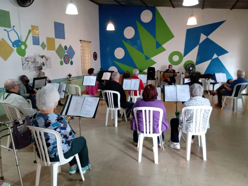 Viver Música - Yoga e musicoterapia