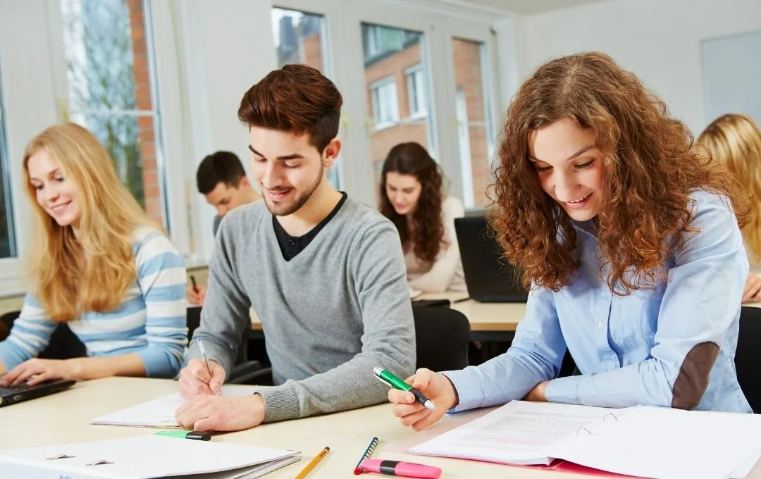 Cursos Universitários