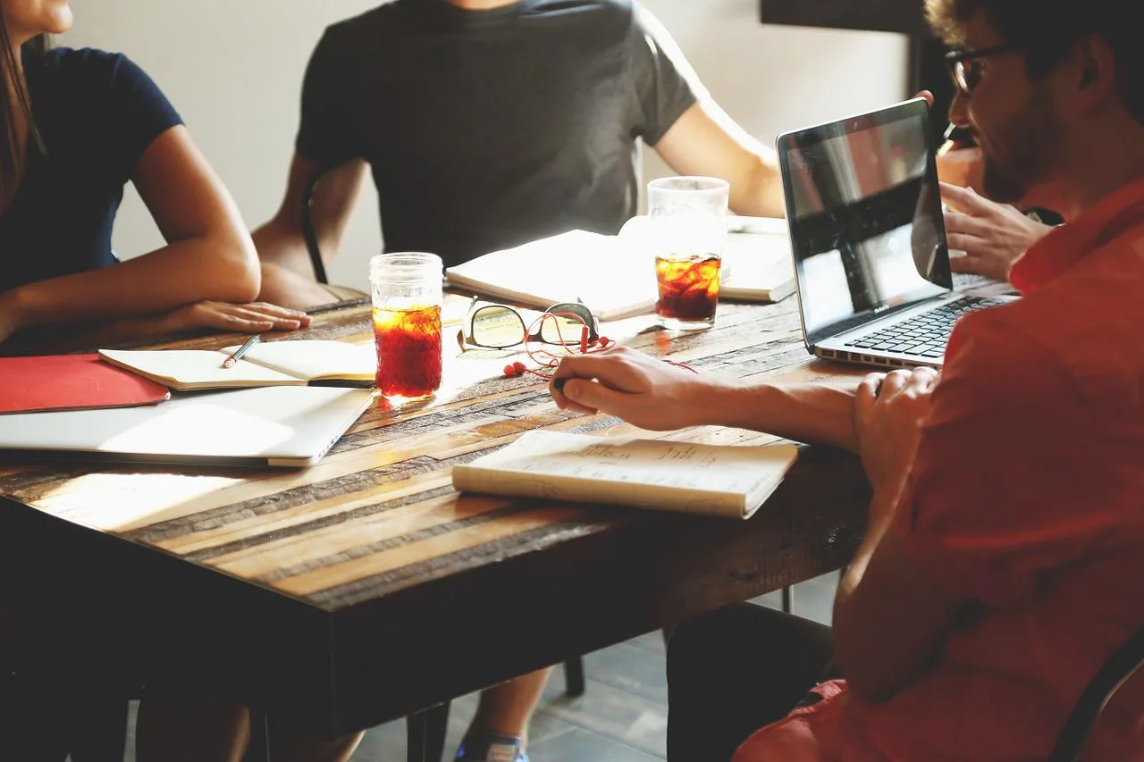 Meeting, Brainstorming, Business-594091.Jpg