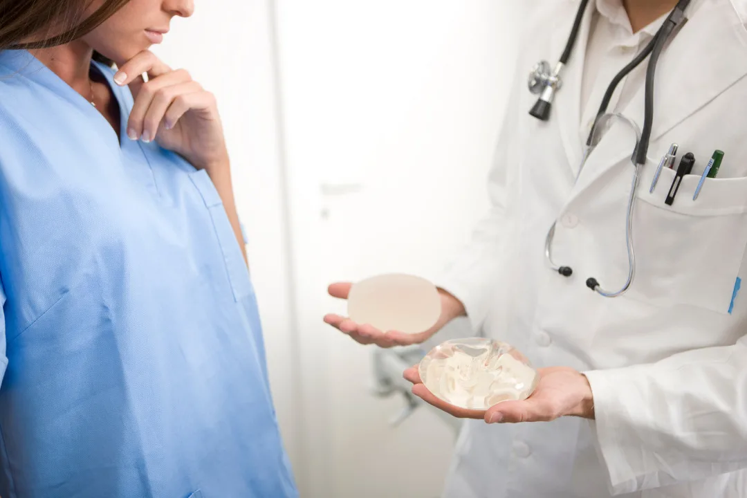 Como Divulgar Seus Serviços De Cirurgia Plástica | Você Administra Uma Clínica De Cirurgia Plástica? Se Sim, Aqui Estão 20 Ideias Poderosas Sobre Como Comercializar Seus Serviços De Cirurgia Plástica E Estética Para Clientes De Alto Potencial.