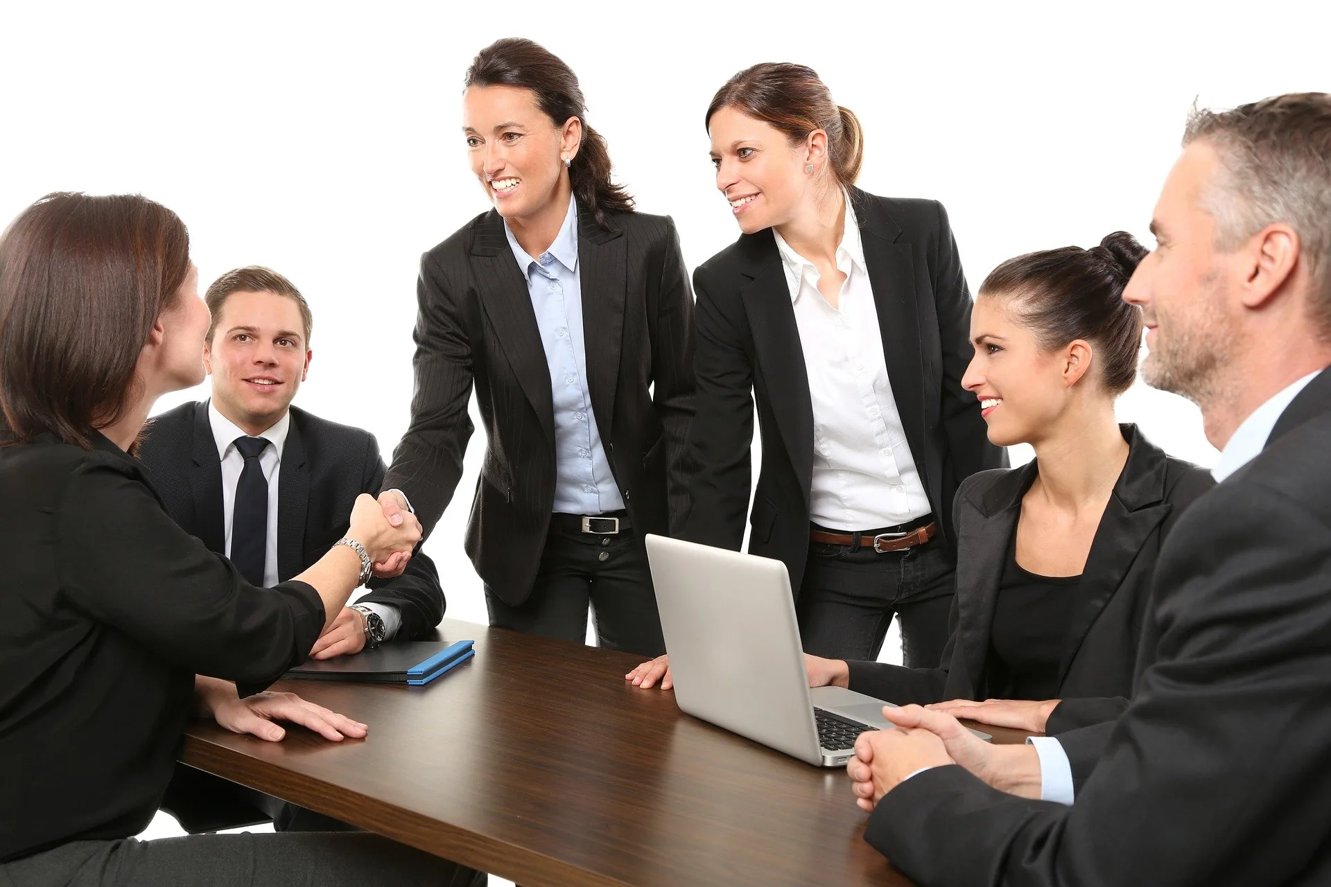 Gestão De Recursos Humanos É Fundamental Para Sua Empresa | Gestão De Recursos Humanos Tem Sido Uma Atividade Essencial Para Que As Empresas Conquistem Seus Objetivos E Metas, Dessa Forma A Área Deve Estar Sistematizada Com As Questões Estratégicas Da Empresa.
