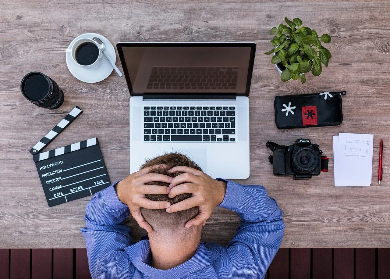 Youtuber, Blogger, Screenwriter-2838945.Jpg