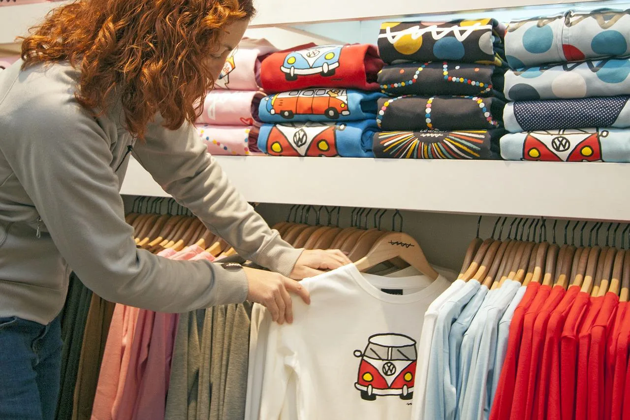 T Shirt, Fashion, Drawing-2351761.Jpg