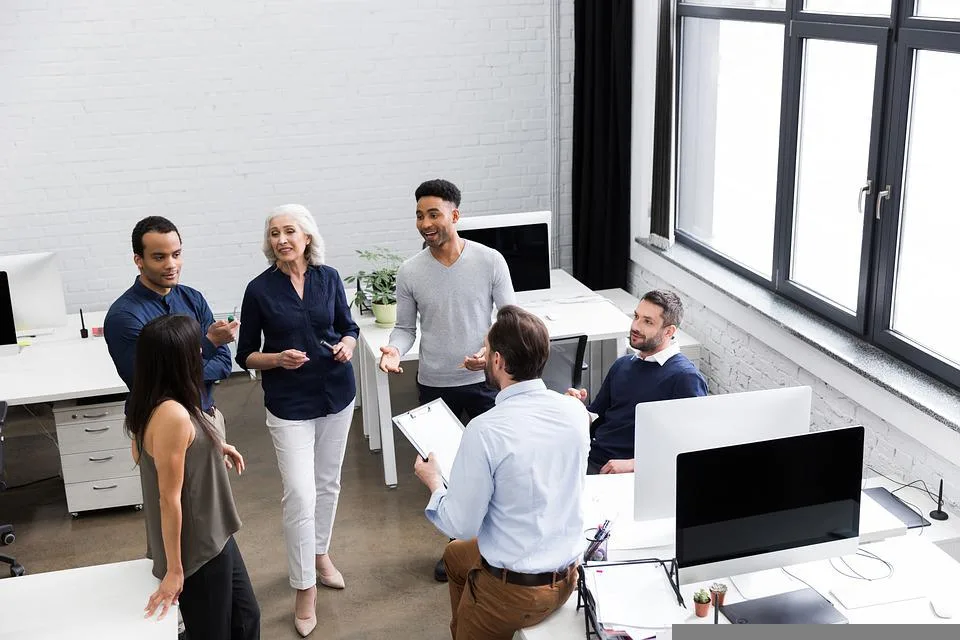Top 10M | Benefícios Do Treinamento De Liderança | Uma Das Principais Coisas A Serem Lembradas Ao Falar Sobre Os Benefícios Do Treinamento De Liderança É Que Não É Tudo Sobre Você. Claro, Isso Ajuda A Destacar Seu Currículo, Empenho Profissional Na Prestação De Serviços, Estimativa Empreendedora Ampliada E Aumenta Sua Confiança, Mas Suas Habilidades De Liderança São Inestimáveis ​​Para Sua Equipe.