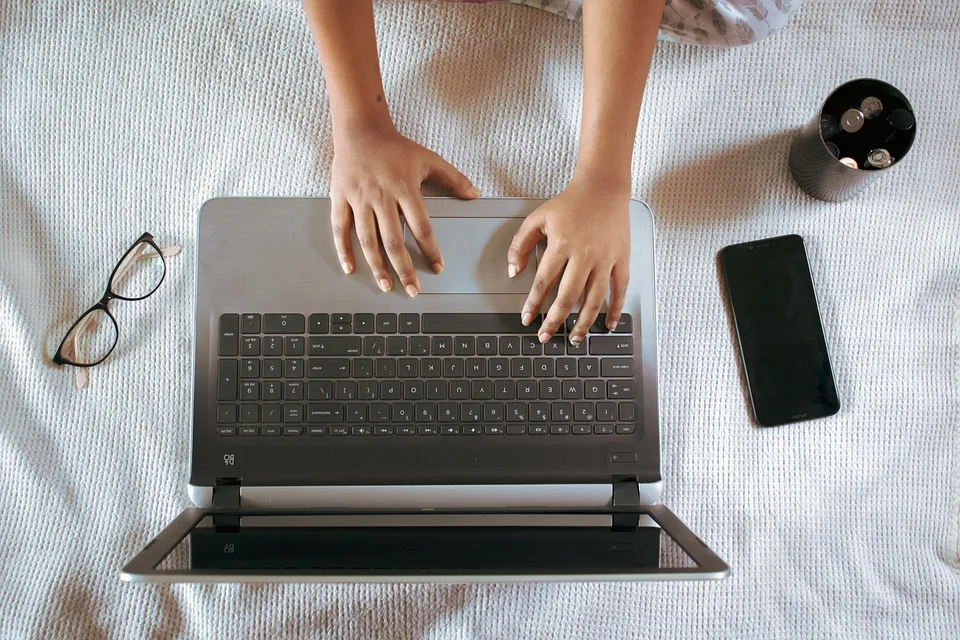 Diferenciais De Abordagem Para Ter Resultados | À Medida Que O Estudo Da Liderança Evoluiu, Os Pesquisadores Começaram A Identificar Uma Espécie De Espectro De Liderança. Agora, É Amplamente Aceito Que A Liderança Não Se Baseia Em Um Conjunto Finito De Características. Os Melhores Líderes São Capazes De Adaptar Sua Abordagem Para Atender Às Necessidades De Sua Equipe E Aos Desafios Futuros.