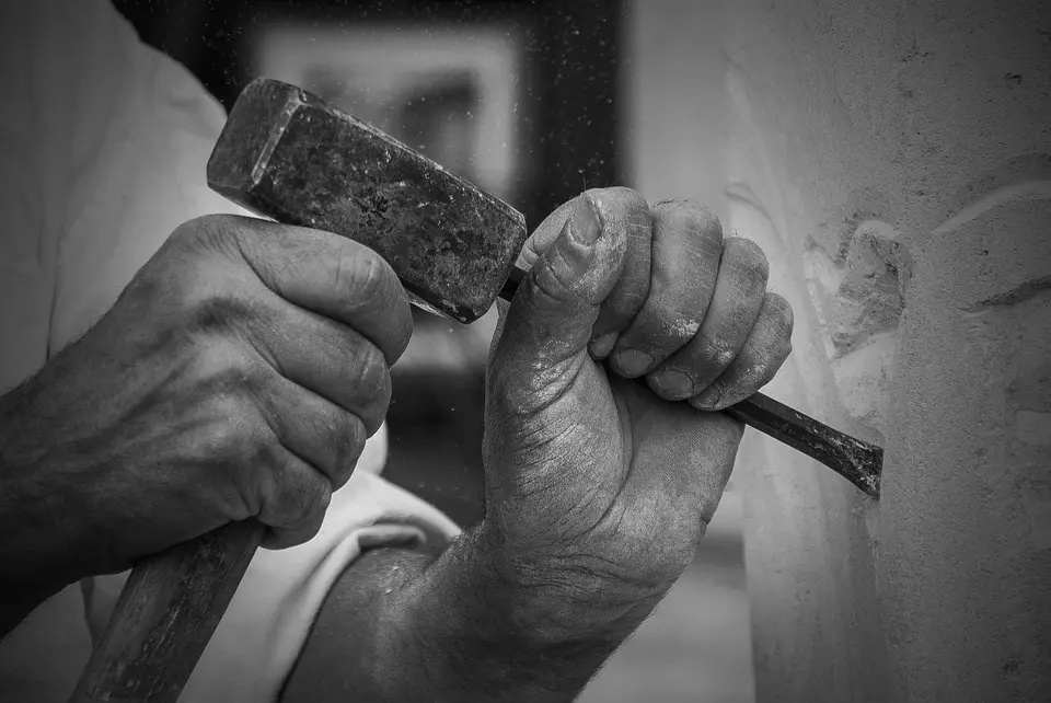 Transforme Sua Obra Com Um Pedreiro Profissional