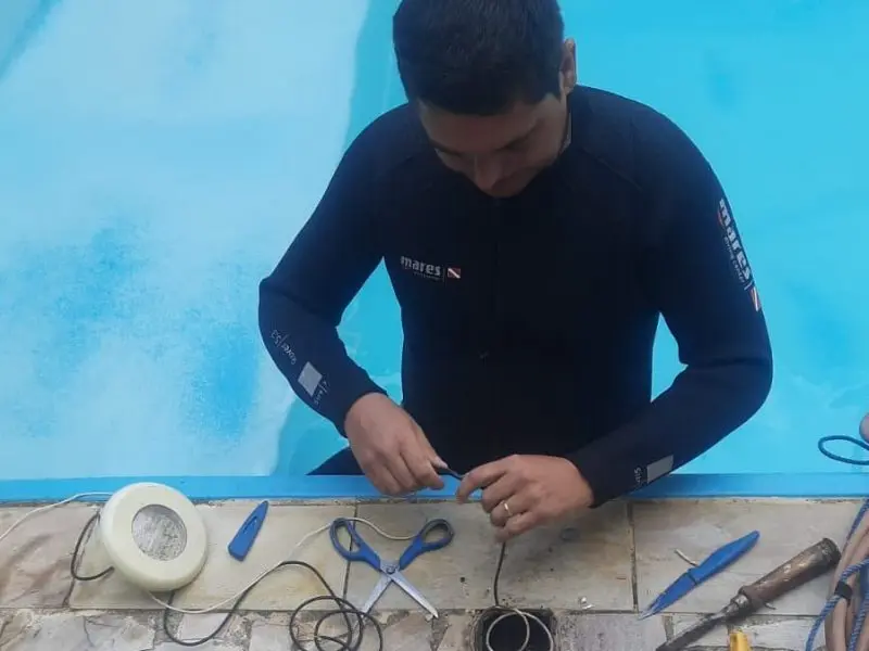 Caça vazamentos em piscinas