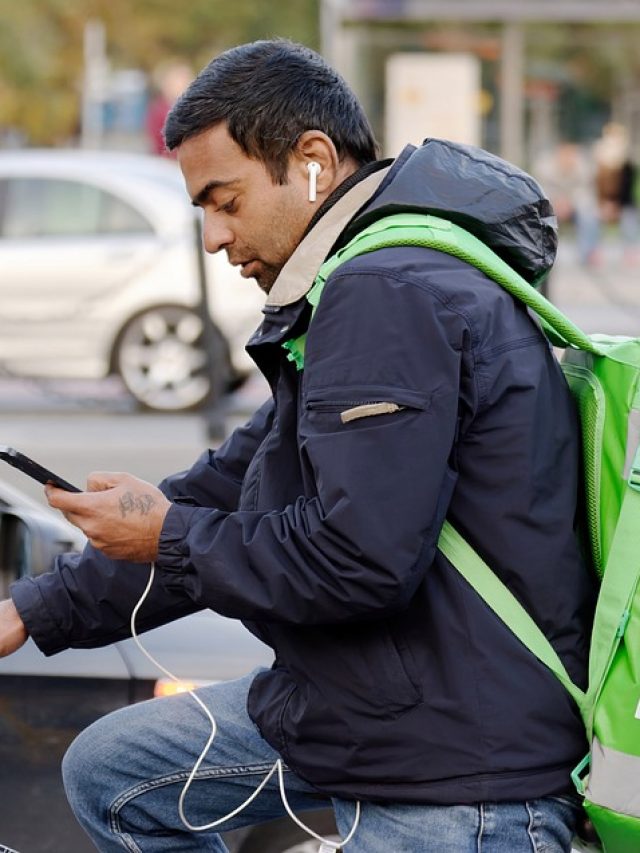 Quais São as Maneiras de Contratar Entregadores para Delivery?