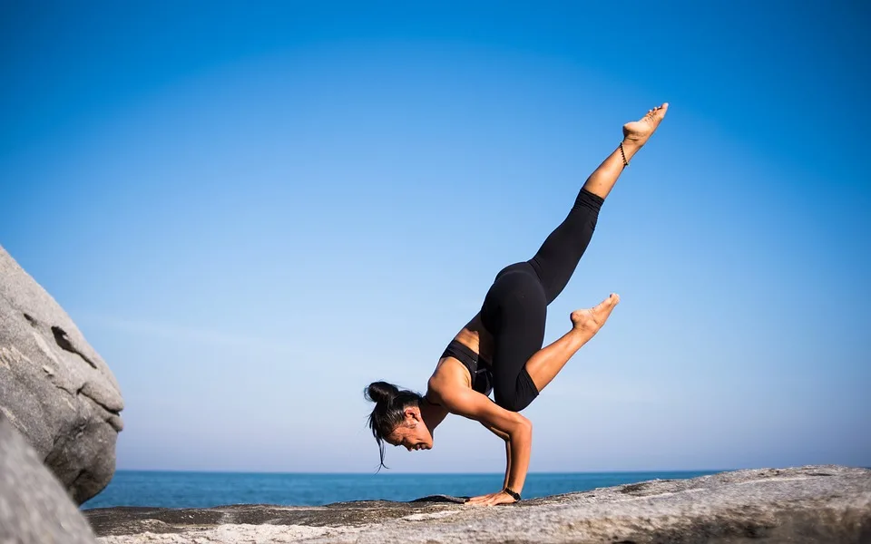 Yoga Perto De Mim: A Profissão Que Transforma Vidas

A Prática Milenar Do Yoga Tem Ganhado Cada Vez Mais Adeptos Nos Últimos Anos. Seja Para Buscar Equilíbrio Emocional, Melhorar A Postura Ou Explorar A Conexão Entre Corpo E Mente, O Yoga Se Tornou Um Estilo De Vida Para Muitas Pessoas. Com O Crescente Interesse, A Profissão De Yoga Vem Se Destacando Como Uma Alternativa Para Aqueles Que Desejam Impactar Positivamente A Vida Dos Outros Através Dessa Prática. Neste Texto, Vamos Explorar O Que Faz Um Instrutor De Yoga, Os Desafios Que Enfrentam Nos Tempos Atuais, Como Fidelizar Os Clientes E Divulgar Os Serviços De Yoga. Além Disso, Veremos Como Ter Um Perfil Ativo E Anúncios Na Plataforma De Anúncios Tá Contratado Pode Ser Uma Estratégia Eficaz Para Aumentar A Visibilidade, Exposição E Clientela.