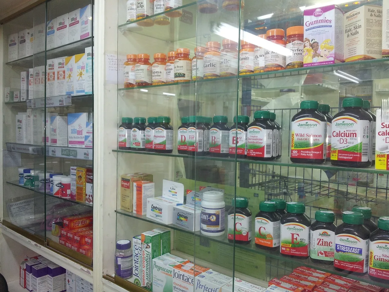 Pharmacy, Medicine, Food Supplement-218692.Jpg