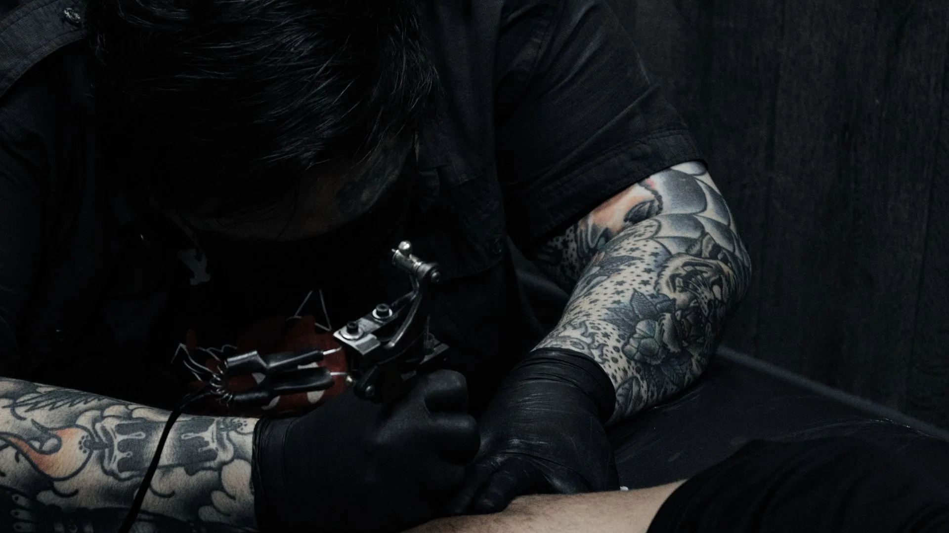 Tatuagem Pai E Mãe | Quer Contratar Um Tatuador Que Faz Tatuagem Pai E Mãe? Então Chegou Ao Local Certo! Clique No Banner Abaixo E Confira Os Melhores Profissionais:
