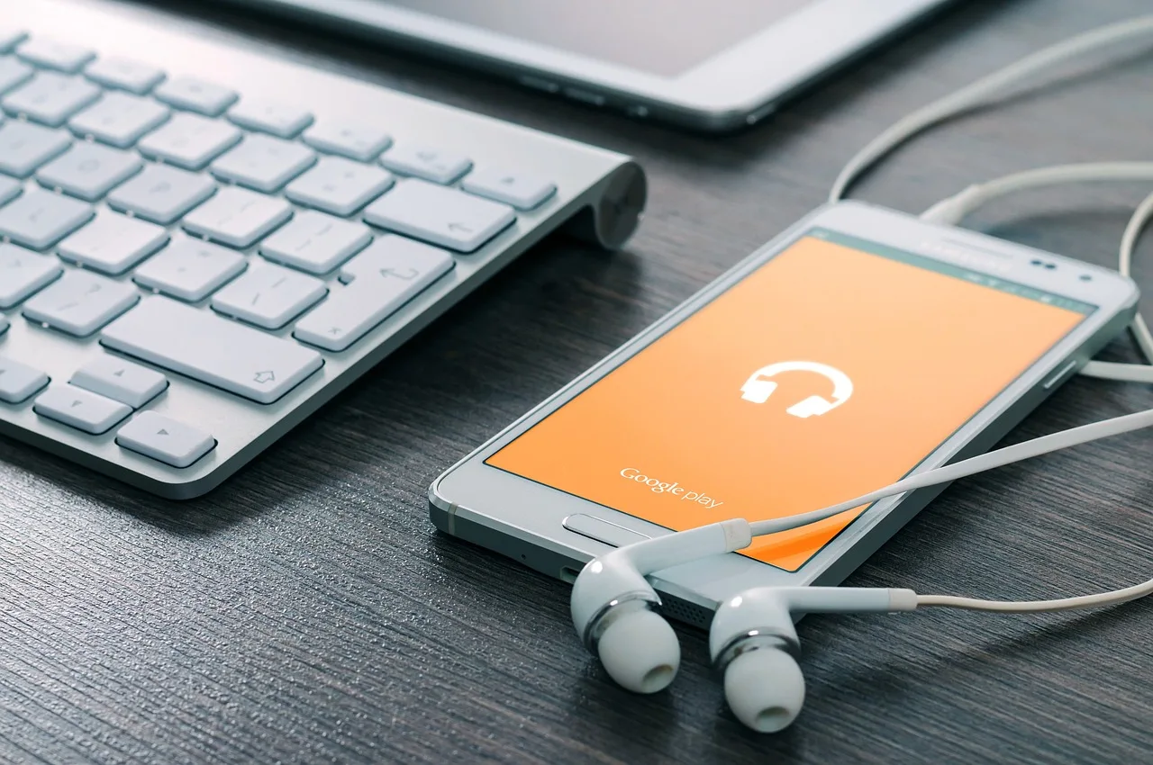 Samsung, Phone, Music-605439.Jpg