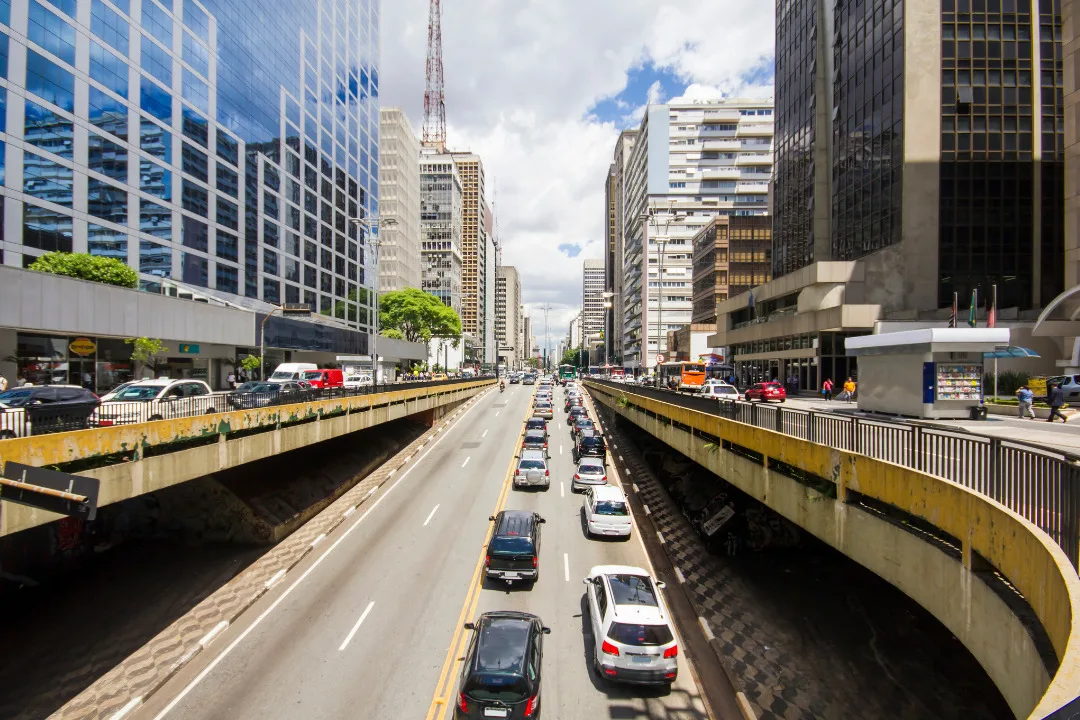 Carros Para Serviços