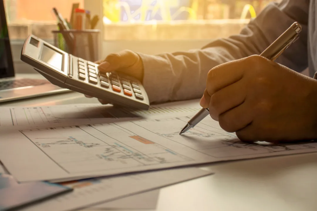 Educação Financeira, Finanças, Poupar, Investir