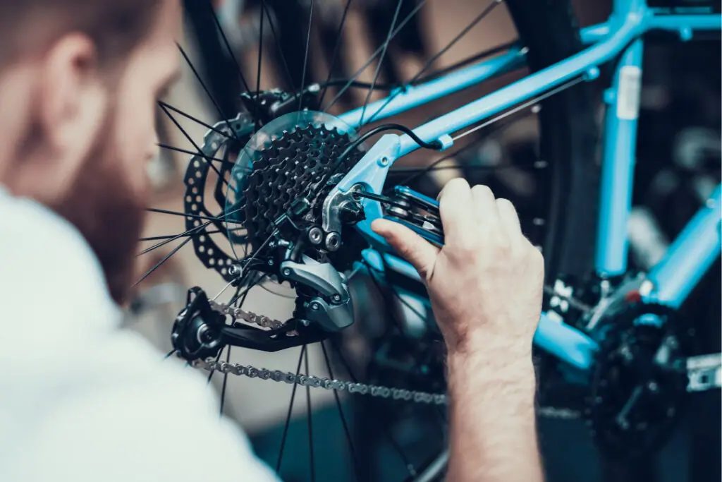 Bicicletaria Perto De Mim: Dicas Para Aumentar A Visibilidade Da Sua Marca

Nos Dias De Hoje, Em Um Mercado Cada Vez Mais Competitivo, Ter Uma Bicicletaria E Conseguir Se Destacar Pode Ser Um Desafio. A Busca Por Clientes Está Cada Vez Mais Acirrada E A Necessidade De Ter Mais Visibilidade E Exposição Da Sua Marca É Fundamental Para Se Destacar No Mercado. Mas Como Fazer Isso De Forma Eficaz? Neste Artigo, Vamos Falar Sobre As Dificuldades Enfrentadas Pelas Bicicletarias Nos Dias De Hoje E Dar Dicas De Como Aumentar A Visibilidade Da Sua Marca.