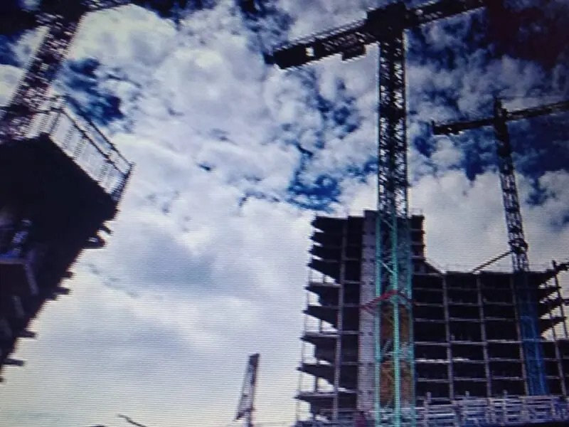Construção de edifícios Residenciais e comerciais
