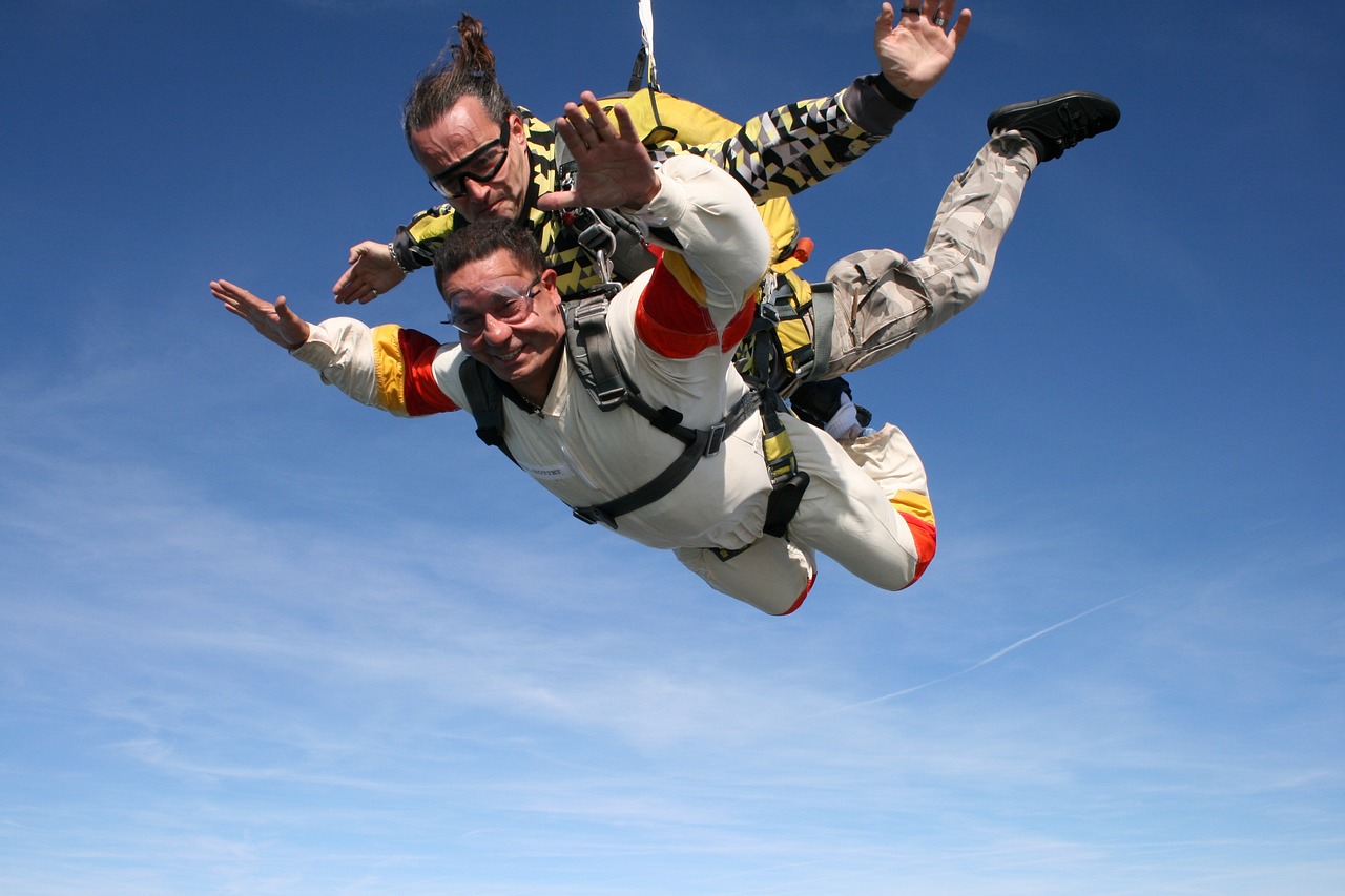skydiving, sport, extreme-721298.jpg