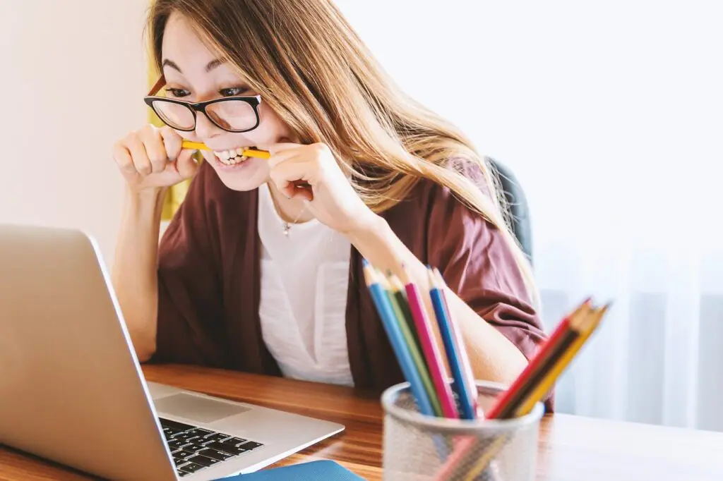 Aulas Particulares | Aulas Particulares São Uma Forma Eficiente De Complementar Os Estudos, Oferecendo Atenção Personalizada Para As Dificuldades Do Aluno. Esse Tipo De Ensino Permite Que O Estudante Avance No Seu Ritmo E Receba Explicações Mais Claras Sobre Os Temas Que Precisa Reforçar. Seja Para Melhorar O Desempenho Escolar, Preparar Para Provas Importantes Ou Aprender Um Novo Idioma, As Aulas Particulares São Adaptadas Às Necessidades Individuais.