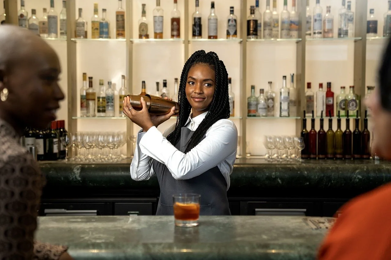 Woman, Bartender, Cocktails-7906507.Jpg