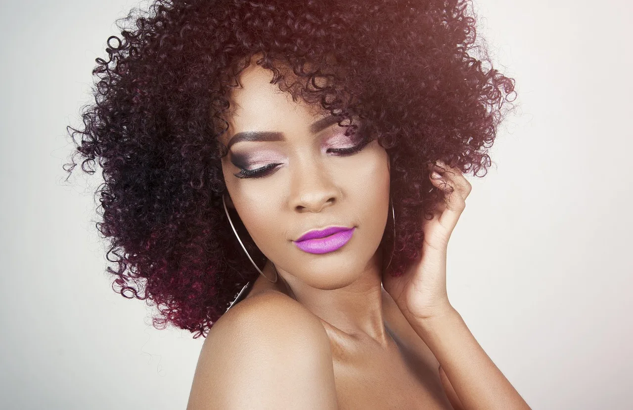 Woman, Model, Hairstyle-2537564.Jpg