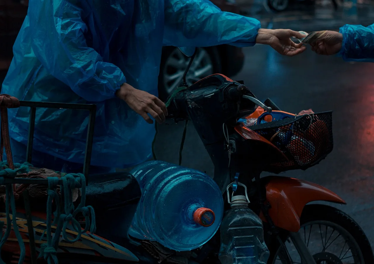Scooter, Delivery Man, Payment-6753797.Jpg