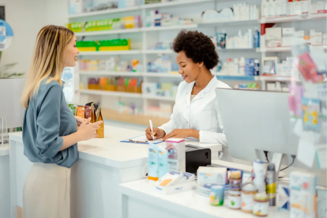 Farmácia Perto De Mim: Desafios E Oportunidades No Negócio Farmacêutico Nos Tempos Atuais, Buscar Por Uma Farmácia Perto De Mim Tornou-Se Um Hábito Comum Para Milhões De Pessoas Em Todo O Mundo. A Necessidade De Ter Acesso A Medicamentos E Produtos De Saúde De Forma Rápida E Prática Faz Com Que As Farmácias Sejam Estabelecimentos Essenciais Na Vida De Muitas Pessoas. No Entanto, O Negócio Farmacêutico Enfrenta Diversos Desafios Para Se Manter Competitivo E Atrair Mais Clientes. Neste Artigo, Abordaremos Os Principais Aspectos Do Negócio De Farmácia, Incluindo A Importância De Fidelizar E Conquistar Mais Clientes, Além De Apresentar A Plataforma De Anúncios Tá Contratado Como Uma Ferramenta Para Aumentar A Visibilidade E Exposição Das Farmácias.
