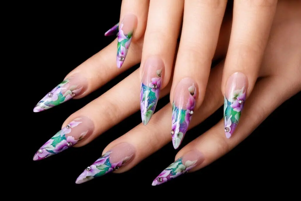 Unhas decoradas: descubra as tendências mais quentes em nail art neste guia completo Unhas bem feitas de "Uma Linda Mulher"