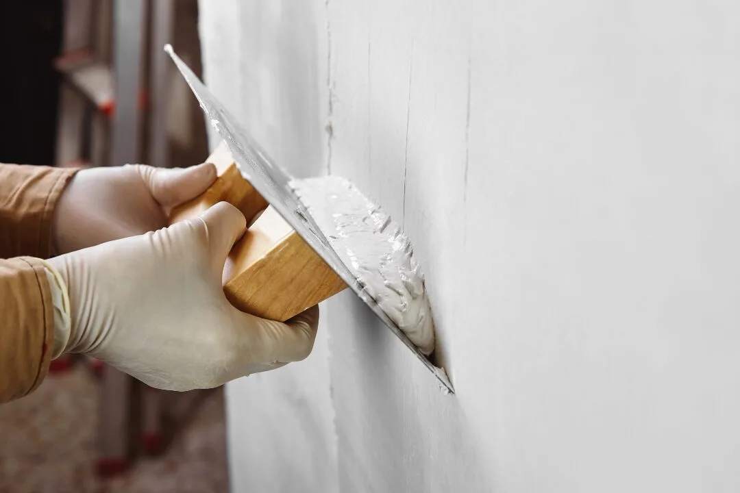 O Grafiato É Uma Opção Versátil E Moderna Para Renovar Suas Paredes Interiores. Com Uma Textura Única E Sofisticada, Esse Tipo De Revestimento Proporciona Um Visual Elegante E Contemporâneo Para Qualquer Ambiente. Descubra Como O Grafiato Pode Transformar A Estética De Sua Casa, Criando Uma Atmosfera Acolhedora E Moderna