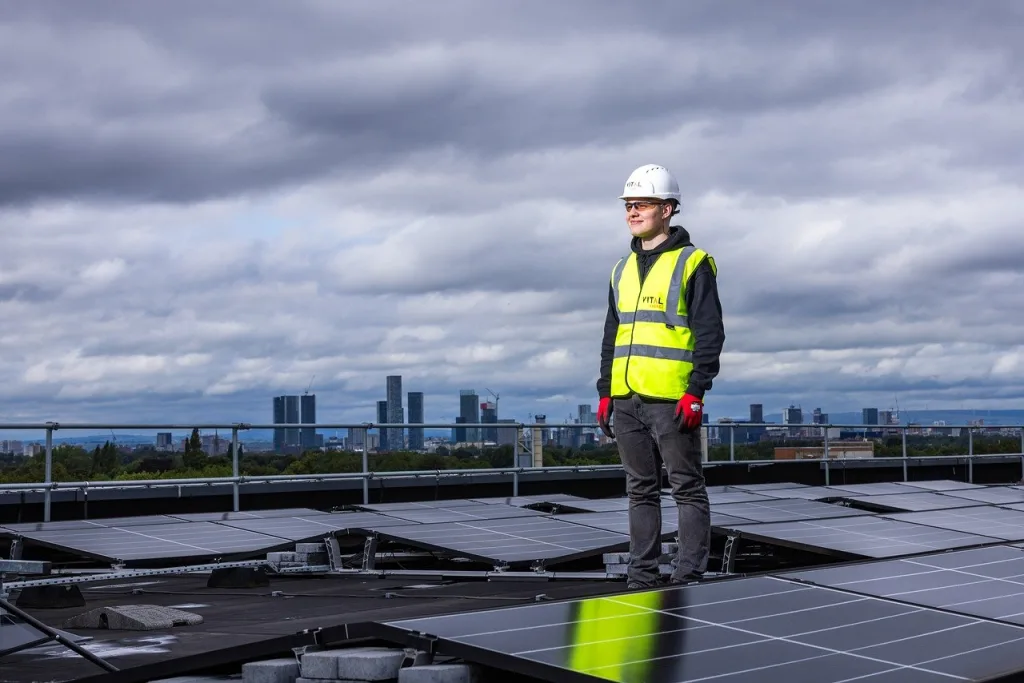 Prestação de Serviços em 2026: o Guia Definitivo para Contratar (ou Divulgar) sem Cair em Furada | solar panel solar panels 8499901 Superando Desafios na Prestação de Serviços
