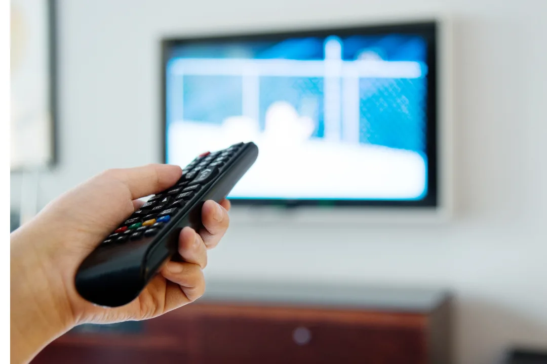 A Evolução Das Resoluções De Tvs: Da Hd À 8K | Com O Progresso Da Tecnologia, As Resoluções Em Televisores Têm Avançado Notavelmente, Evoluindo Da Clássica Definição Hd Até As Inovadoras Tvs 8K. Essa Transformação Influencia Diretamente A Qualidade Das Imagens E A Experiência Dos Espectadores, Emergindo Como Um Tópico De Interesse Crescente Entre Consumidores, Fabricantes E Profissionais Do Setor De Entretenimento.