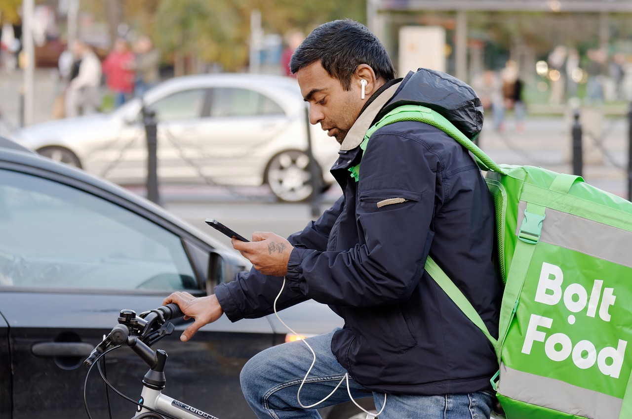 COMO INOVAR NOS SERVIÇOS DE DELIVERY