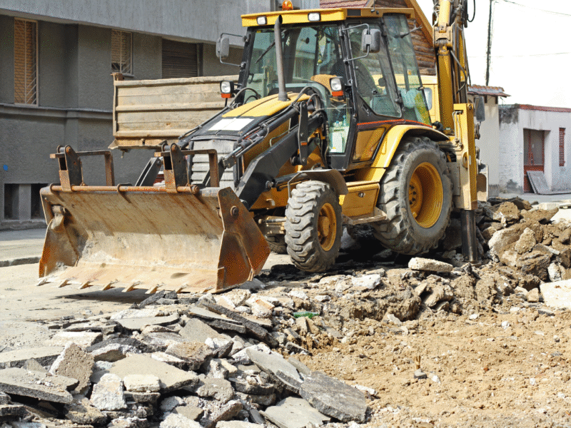 Locação de retroescavadeira em Duque de Caxias