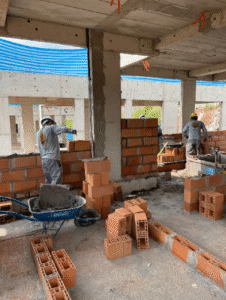 Serviços - Contratar serviços Captura de tela 2025 07 31 164851 Conecte-se com muitos Prestadores de Serviços em todo Brasil. Contrate serviços, compare preços, avaliações e contrate Pedreiro, Eletricista, Encanador e centenas de outros serviços com segurança e garantia de qualidade.