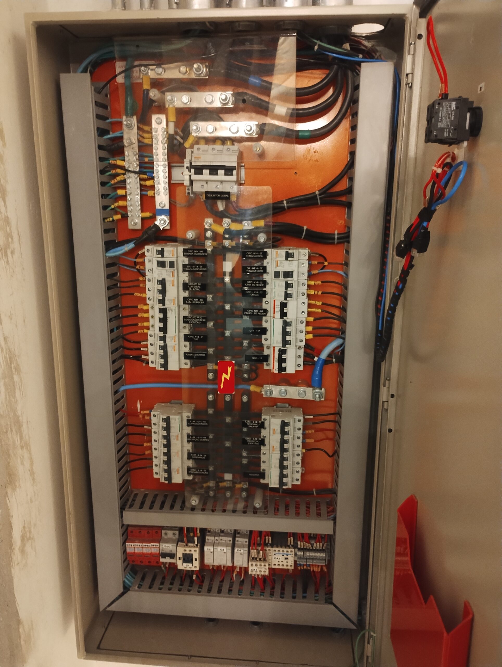 Serviços - Contratar serviços Global Serviços Elétricos em Barueri