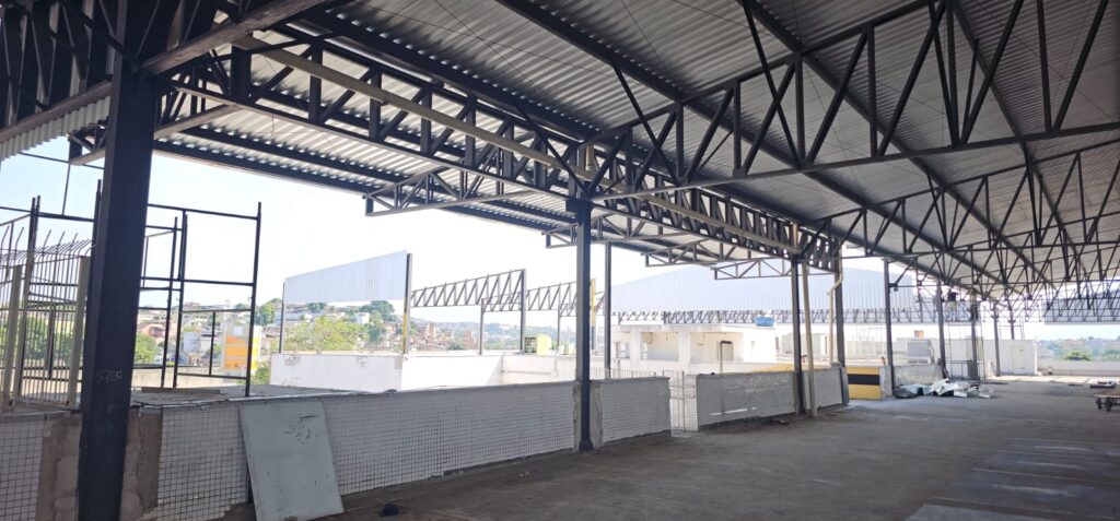metalreismontagens@gmail.com Estrutura Metálica em Curitiba PR Galpões Metálicos em Curitiba PR Montagem de Estrutura Metálica em Curitiba PR
Cobertura Metálica em Curitiba PR