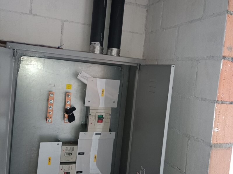 Empreiteiro Elétrica e Hidráulica em São Paulo